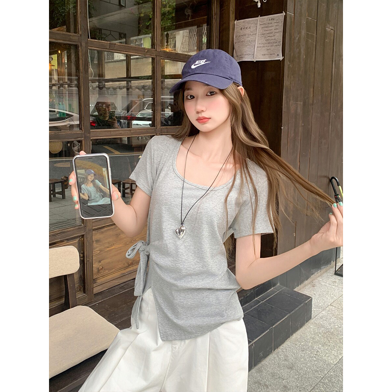 Women's Square Neck Short Sleeve Slim Fit T-Shirt with Split Hem 2026 Summer Commute Top
