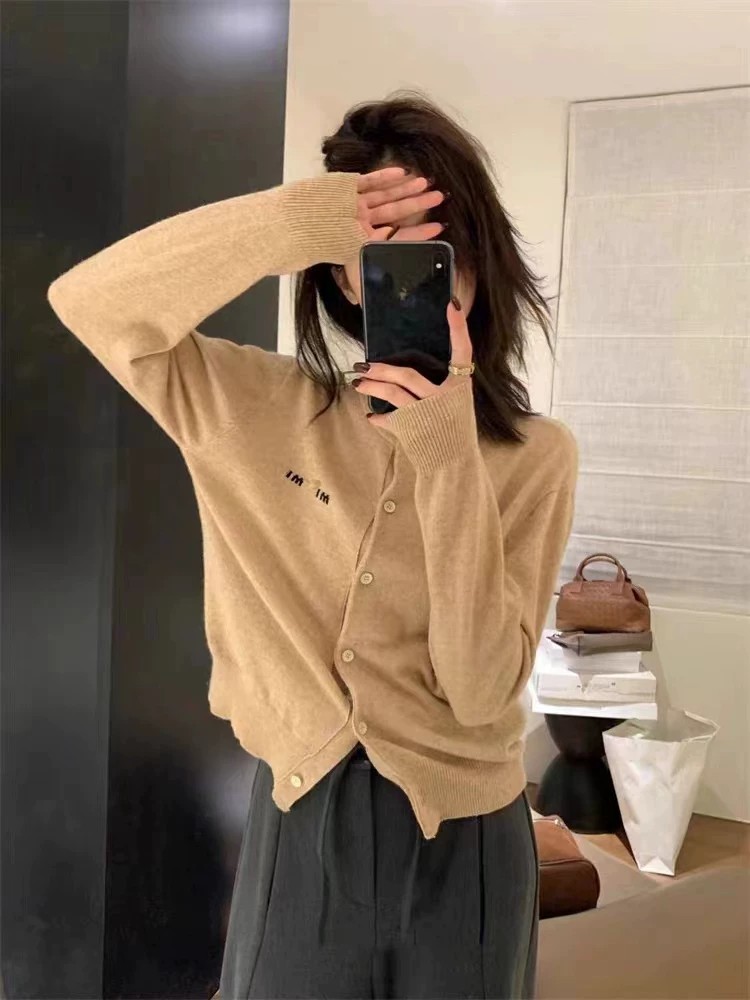 Women's Minimalist Knit Cardigan with Embroidered Letter Detail